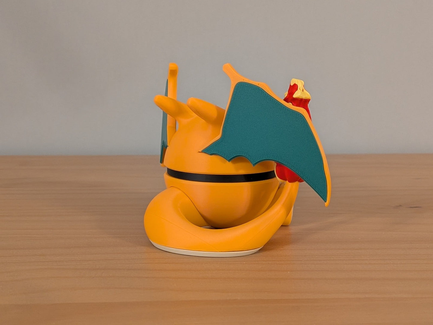 Charizard Ball | Themed Collector Ball