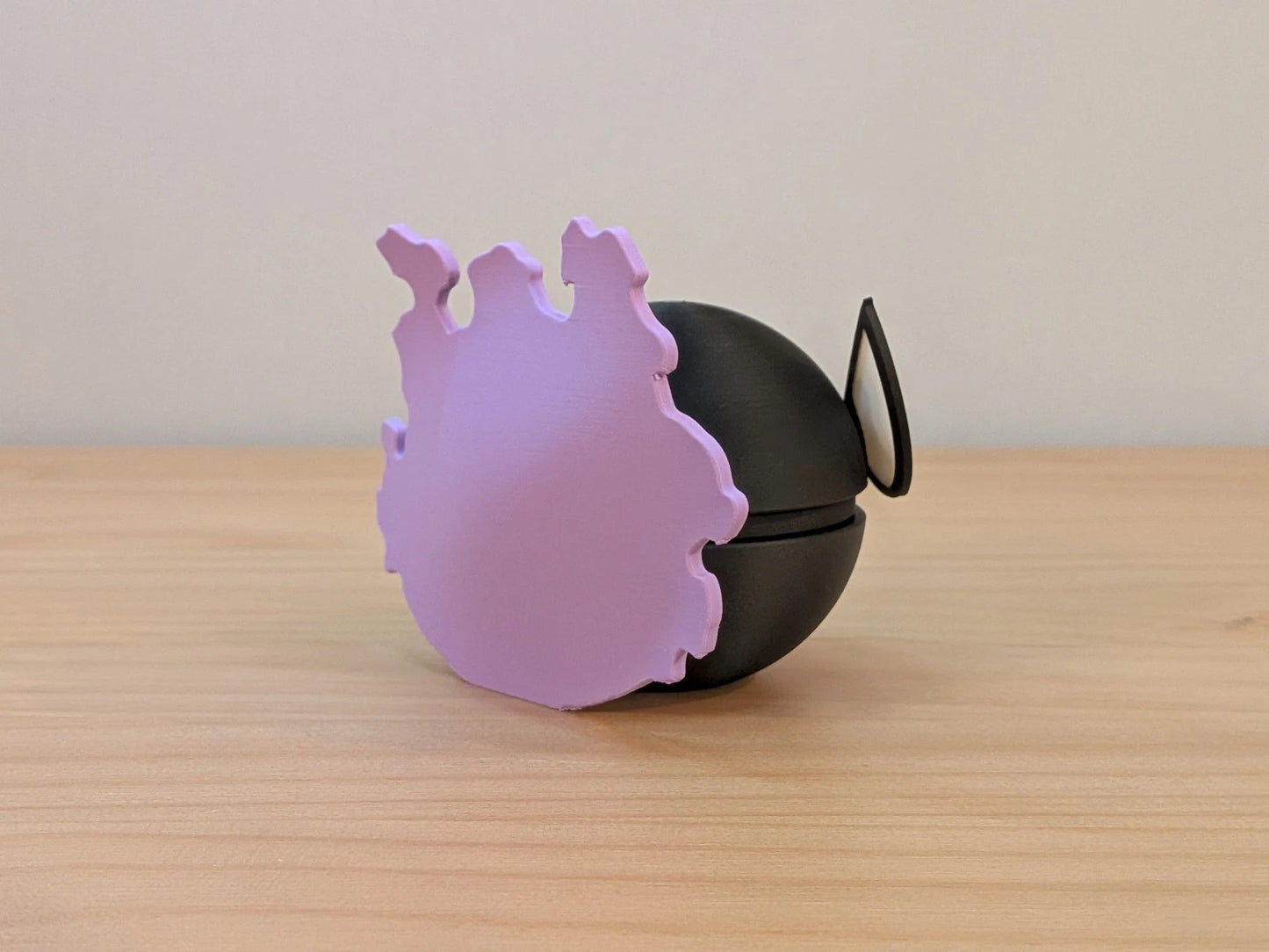 Gastly Ball | Themed Collector Ball