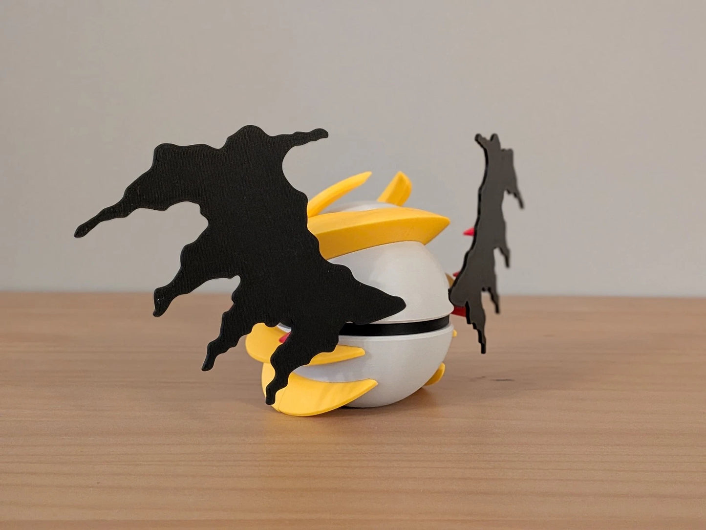 Giratina Ball | Themed Collector Ball