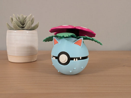 Venusaur Ball | Themed Collector Ball