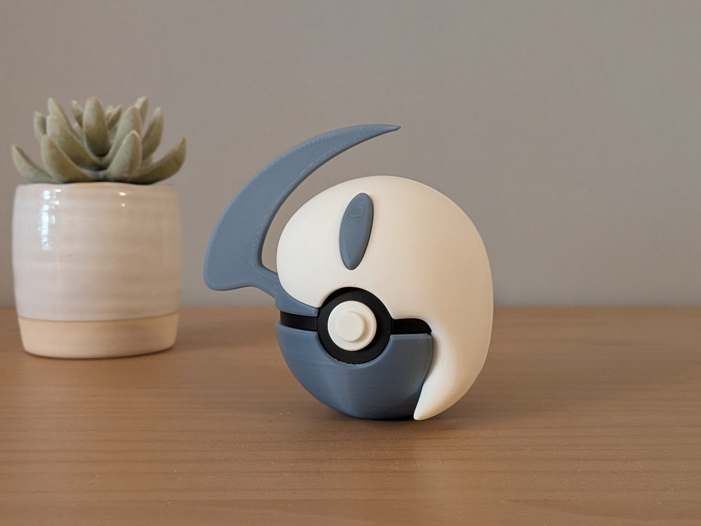 Absol Ball | Themed Collector Ball