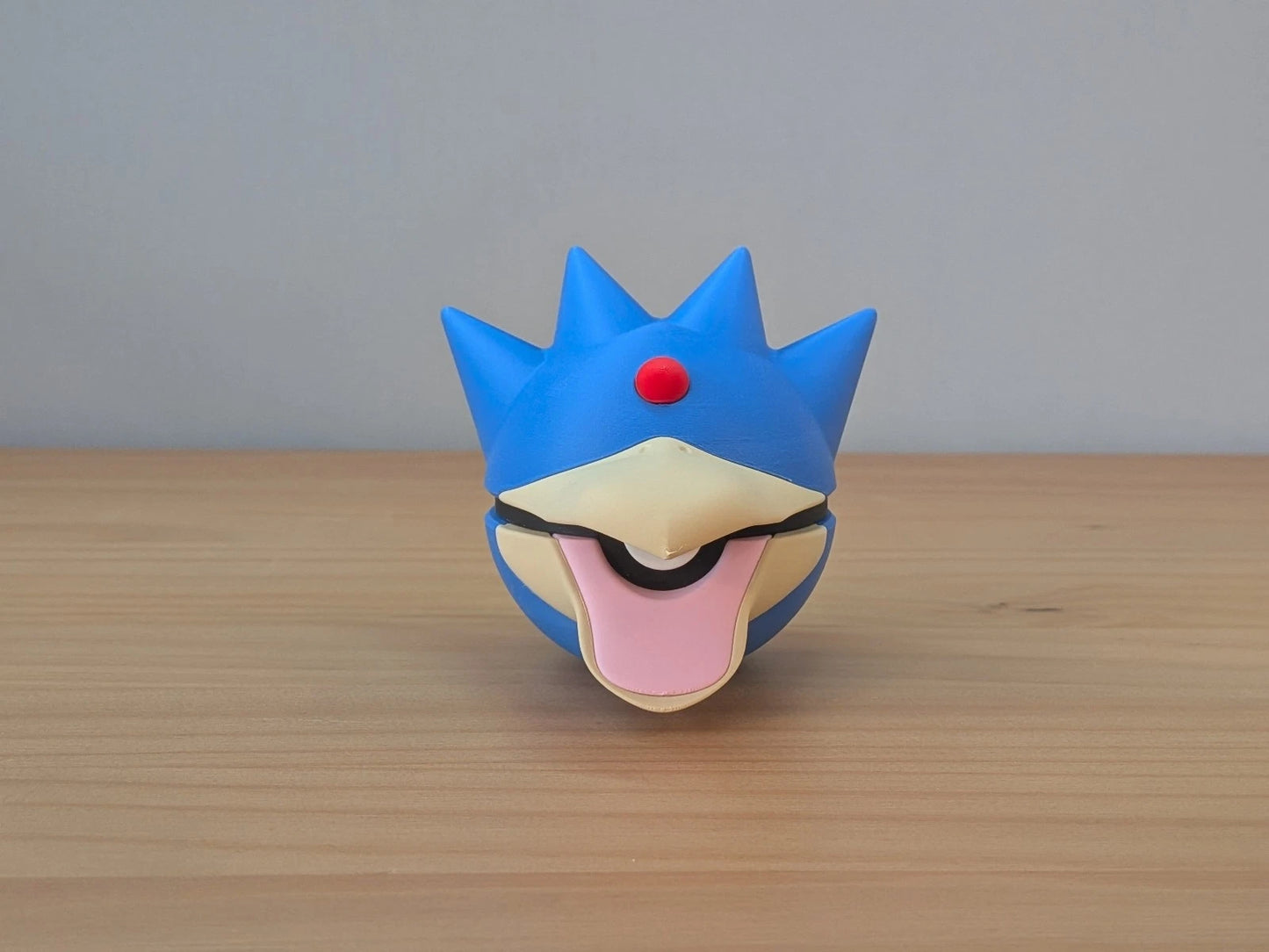 Golduck Ball | Themed Collector Ball