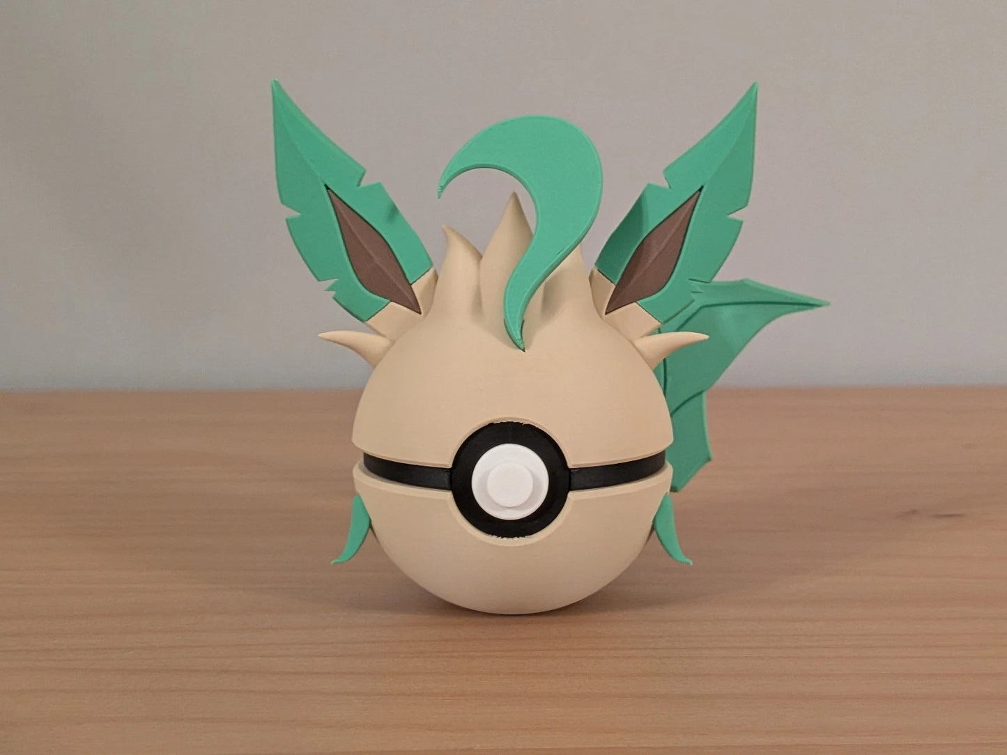 Leafeon Ball | Themed Collector Ball