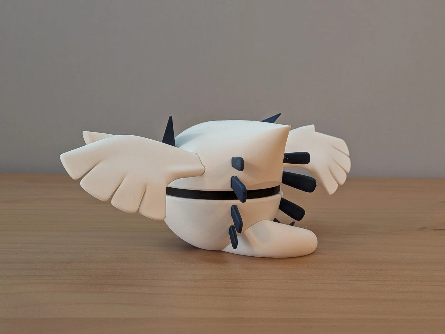 Lugia Ball | Themed Collector Ball