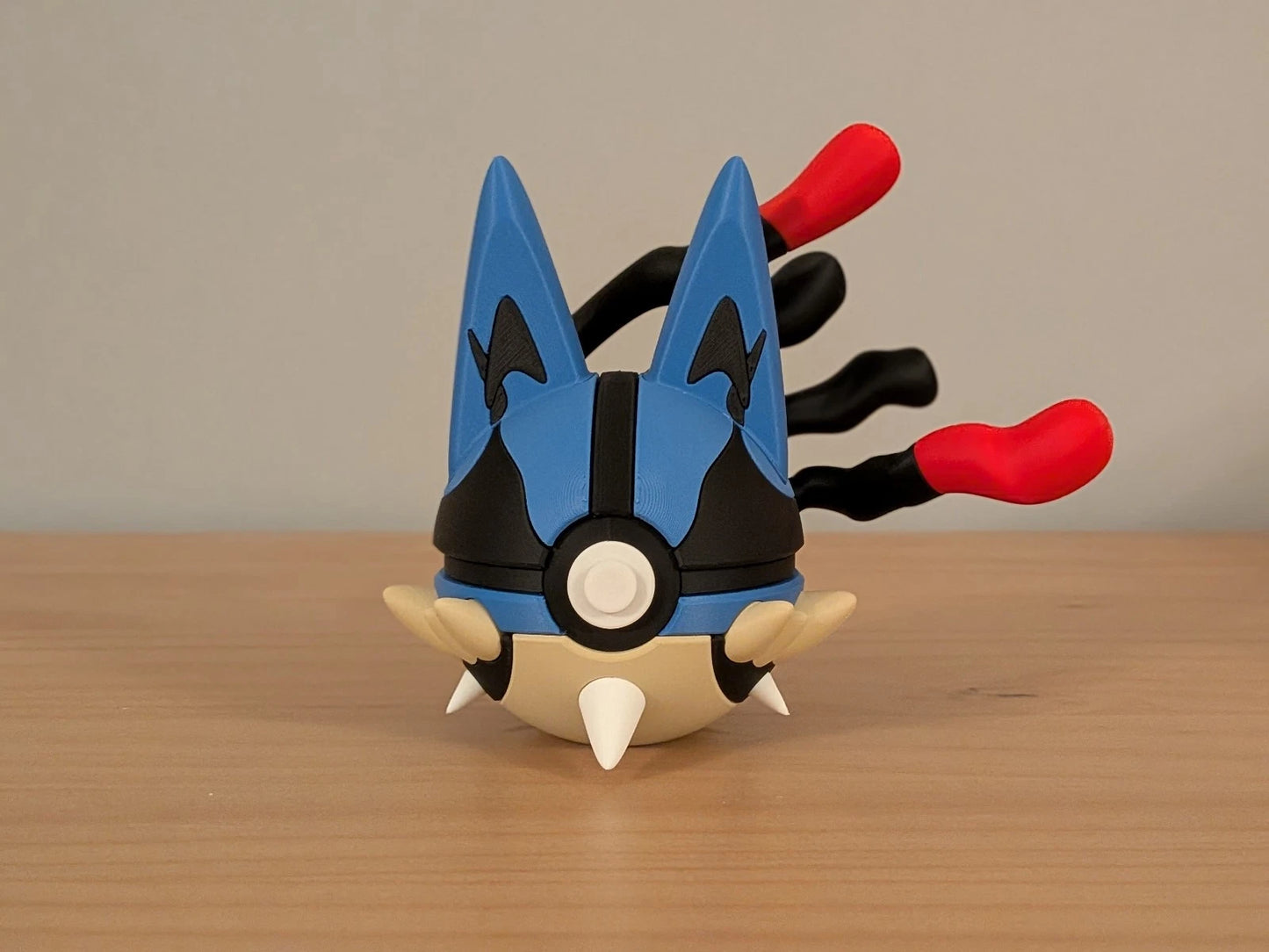 Mega Lucario Ball | Themed Collector Ball