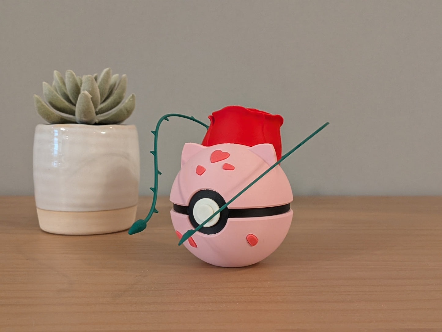 Bulbasaur (Love) Ball | Themed Collector Ball