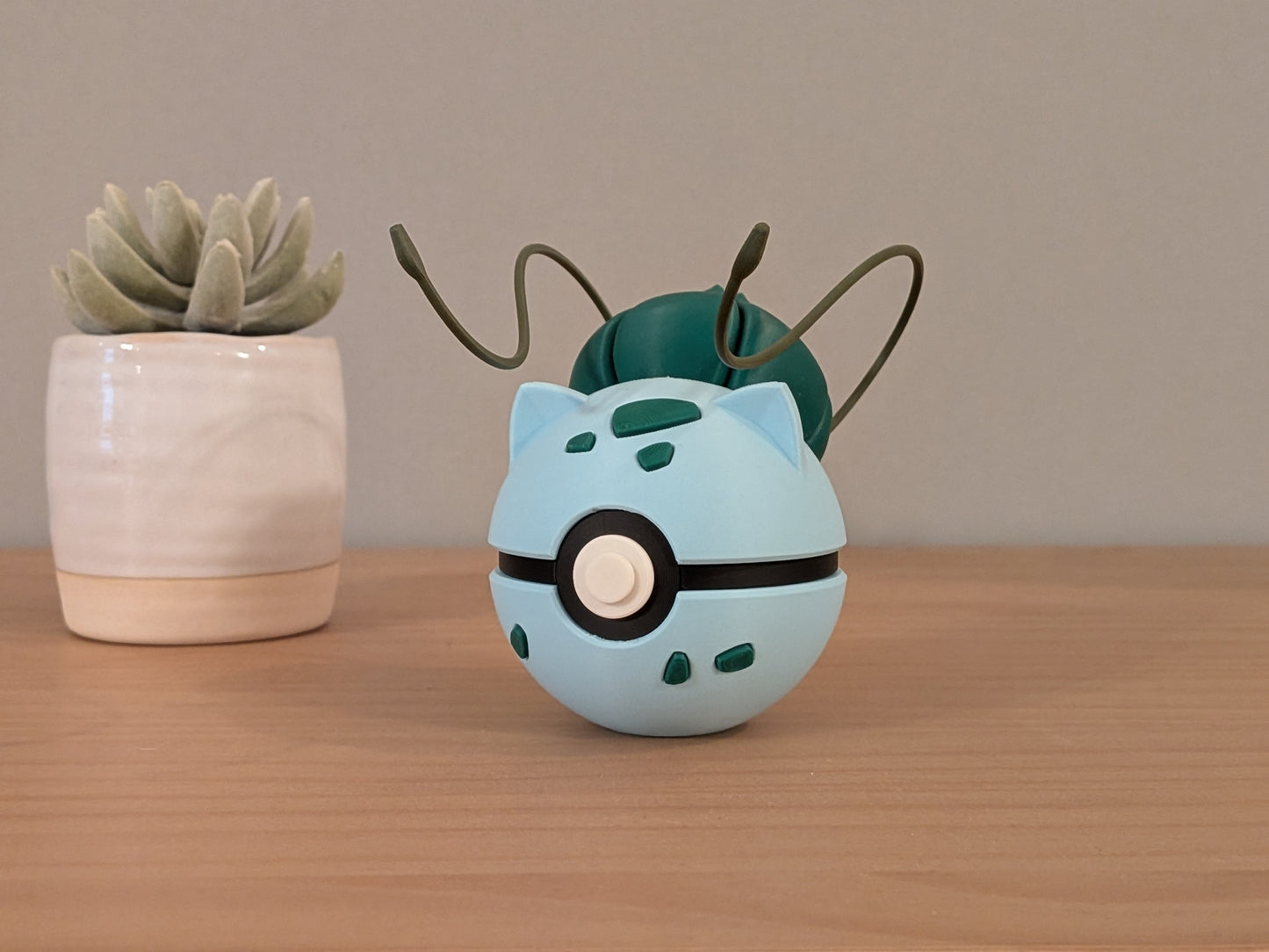 Bulbasaur Ball | Themed Collector Ball