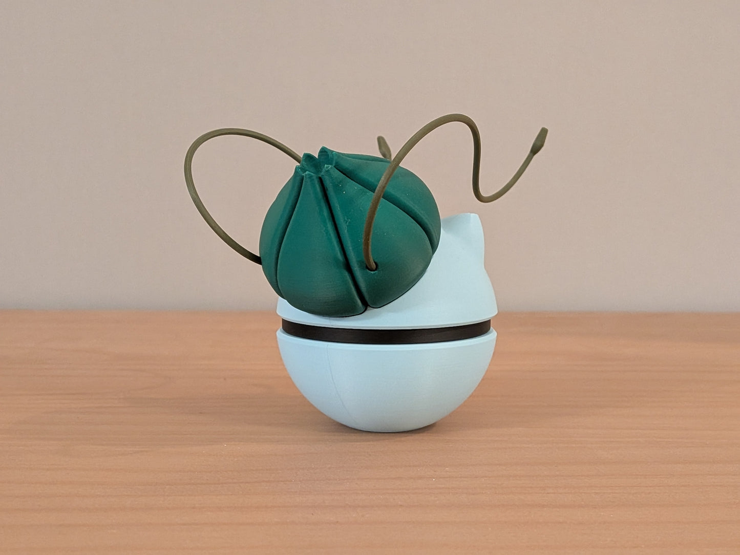 Bulbasaur Ball | Themed Collector Ball