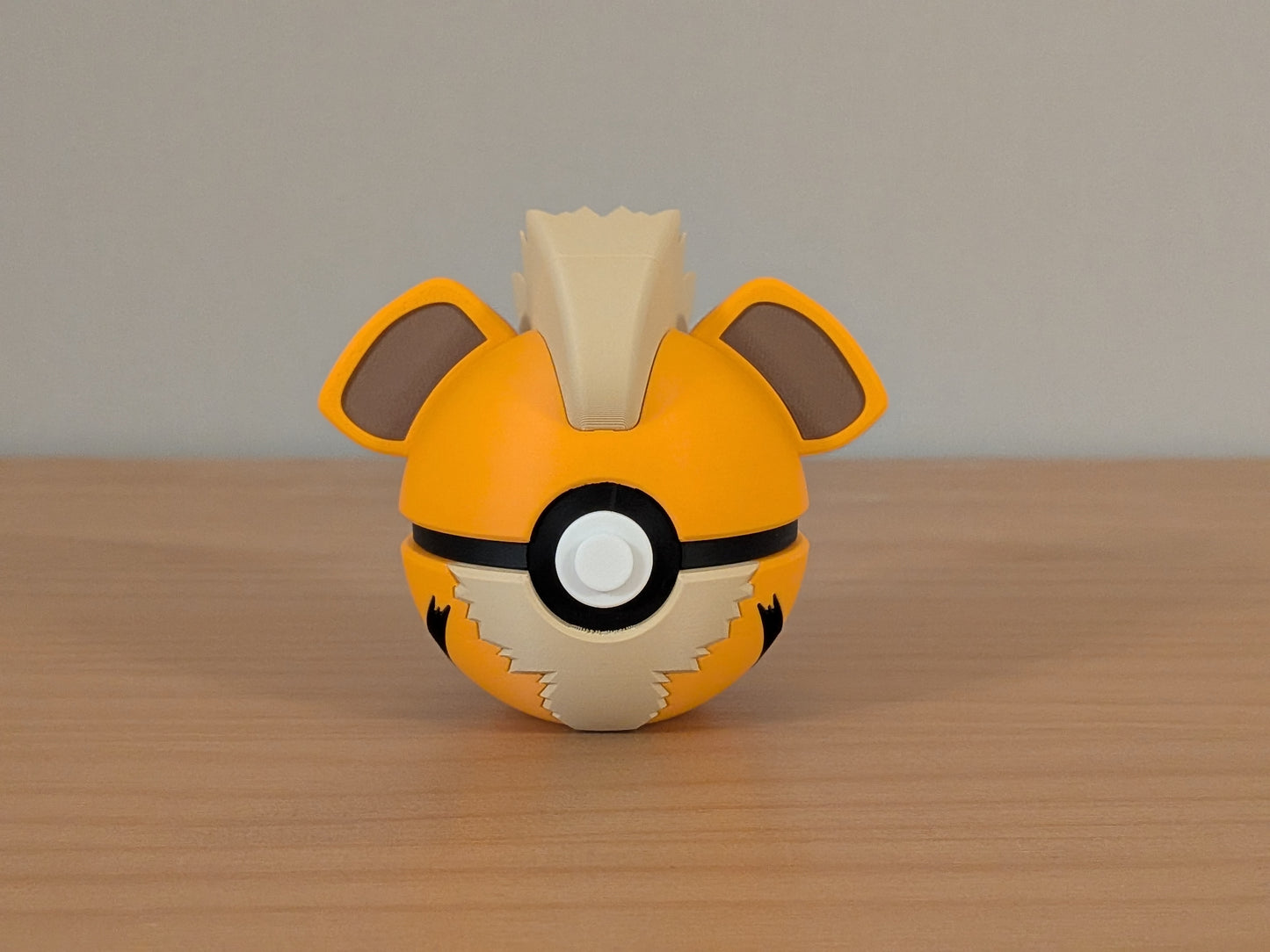 Growlithe Ball | Themed Collector Ball