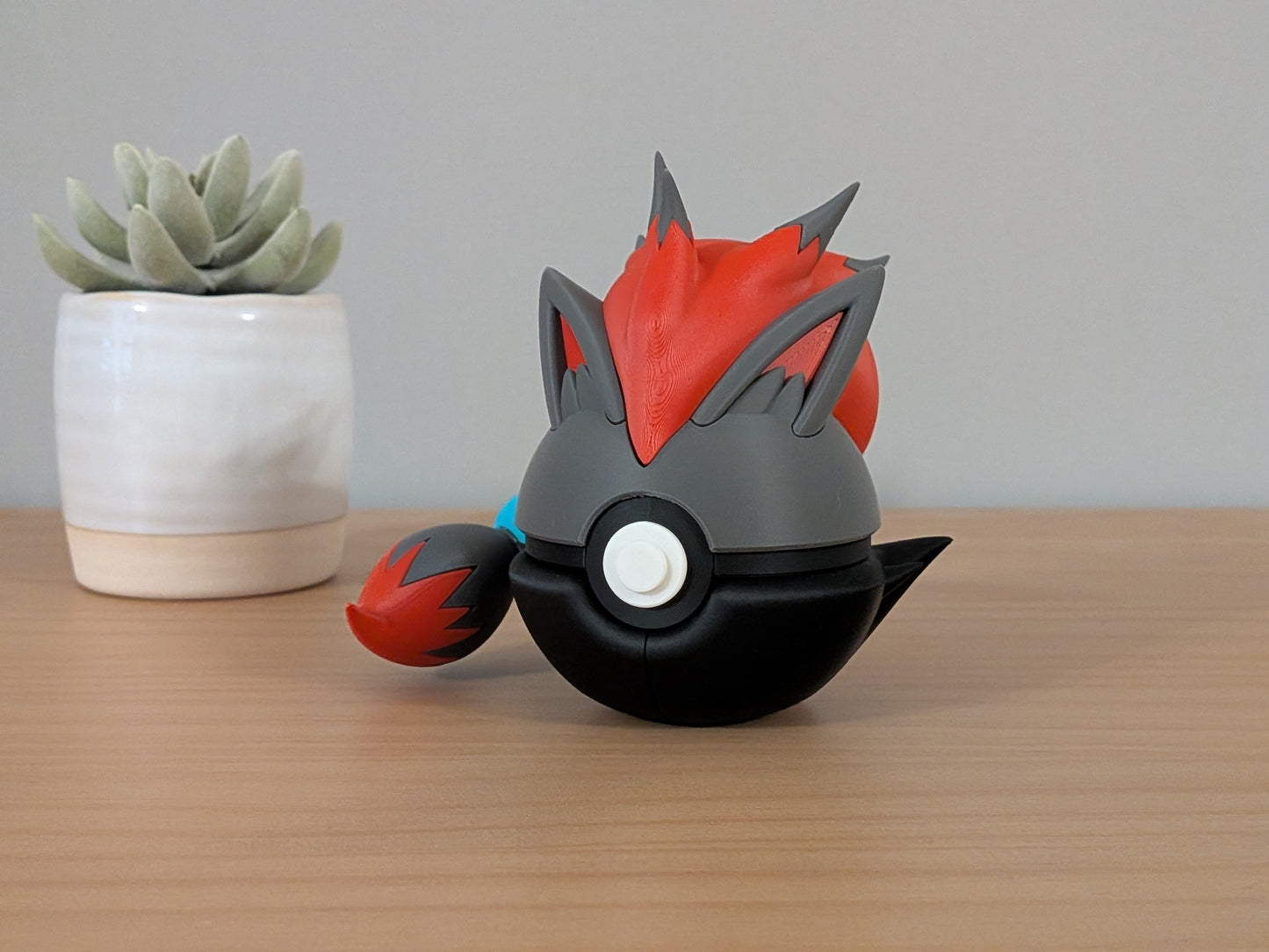 Zoroark Ball | Themed Collector Ball