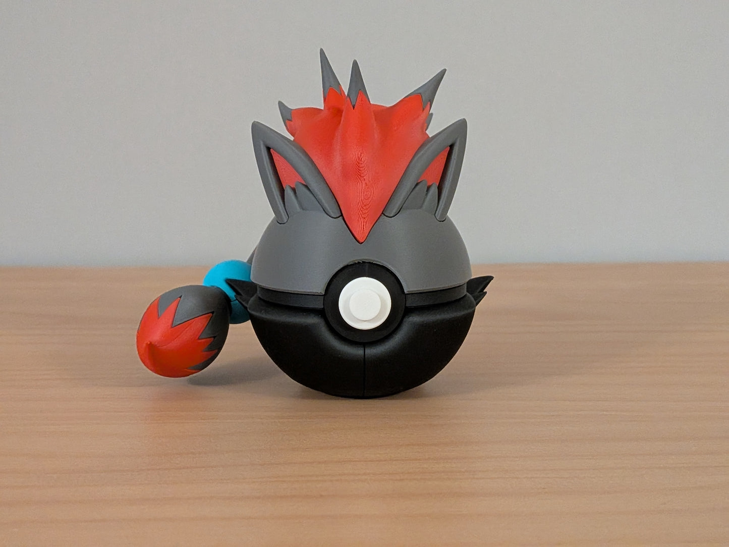 Zoroark Ball | Themed Collector Ball