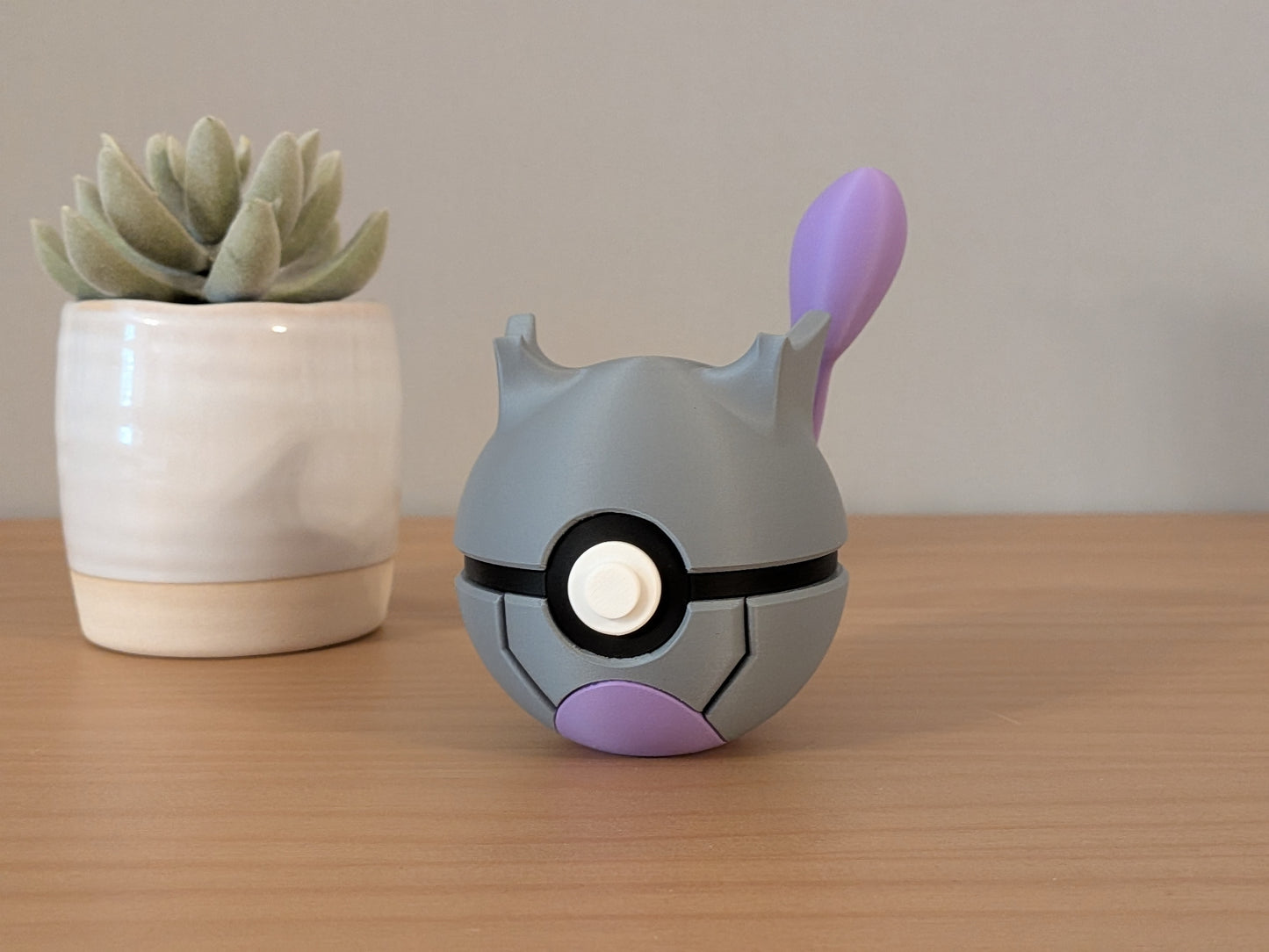 Shadow Mewtwo Ball | Themed Collector Ball