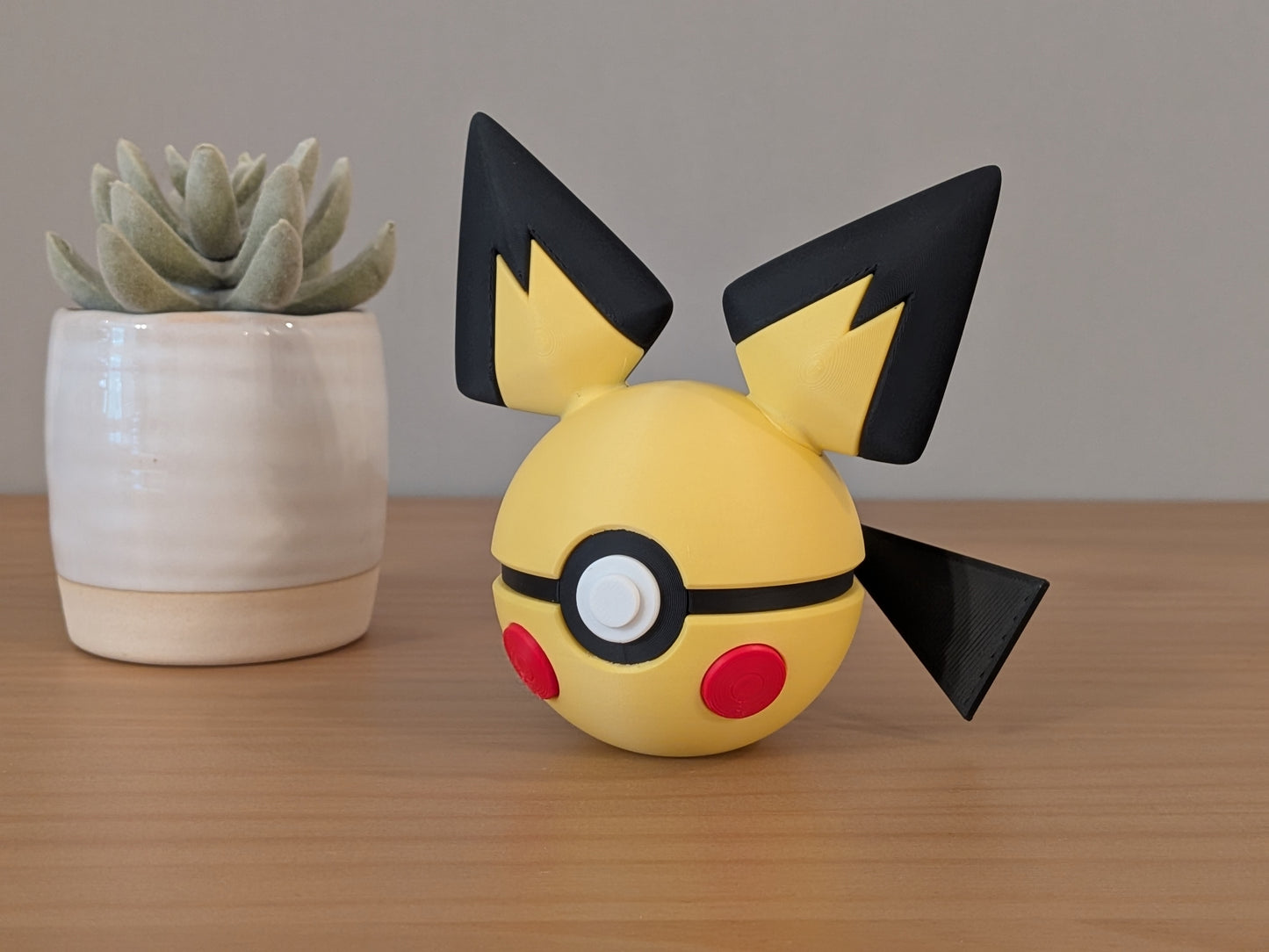 Pichu Ball | Themed Collector Ball