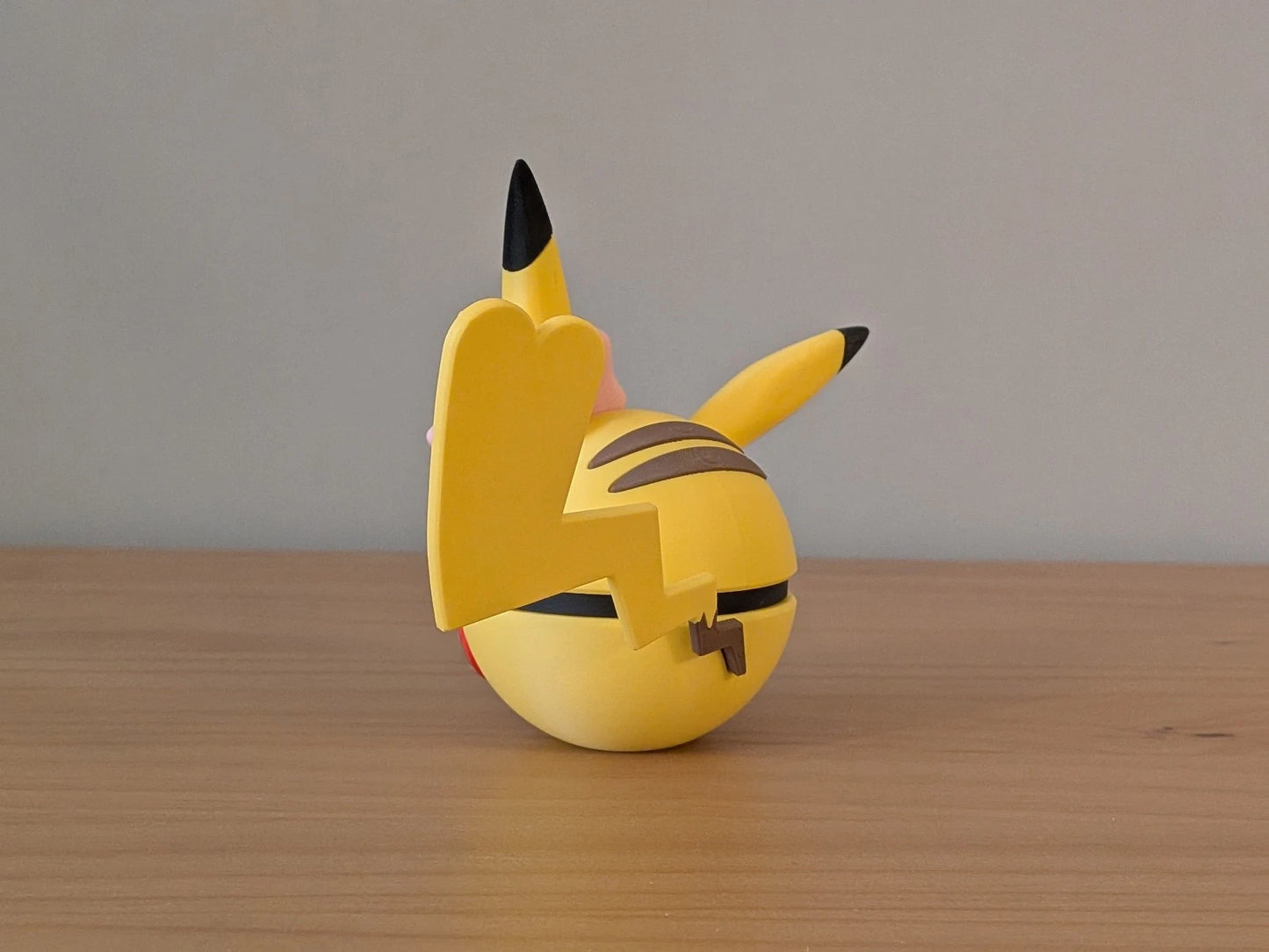 Pikachu (Female) Ball | Themed Collector Ball