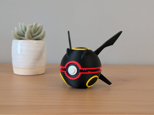 Shiny Rayquaza Ball | Themed Collector Ball