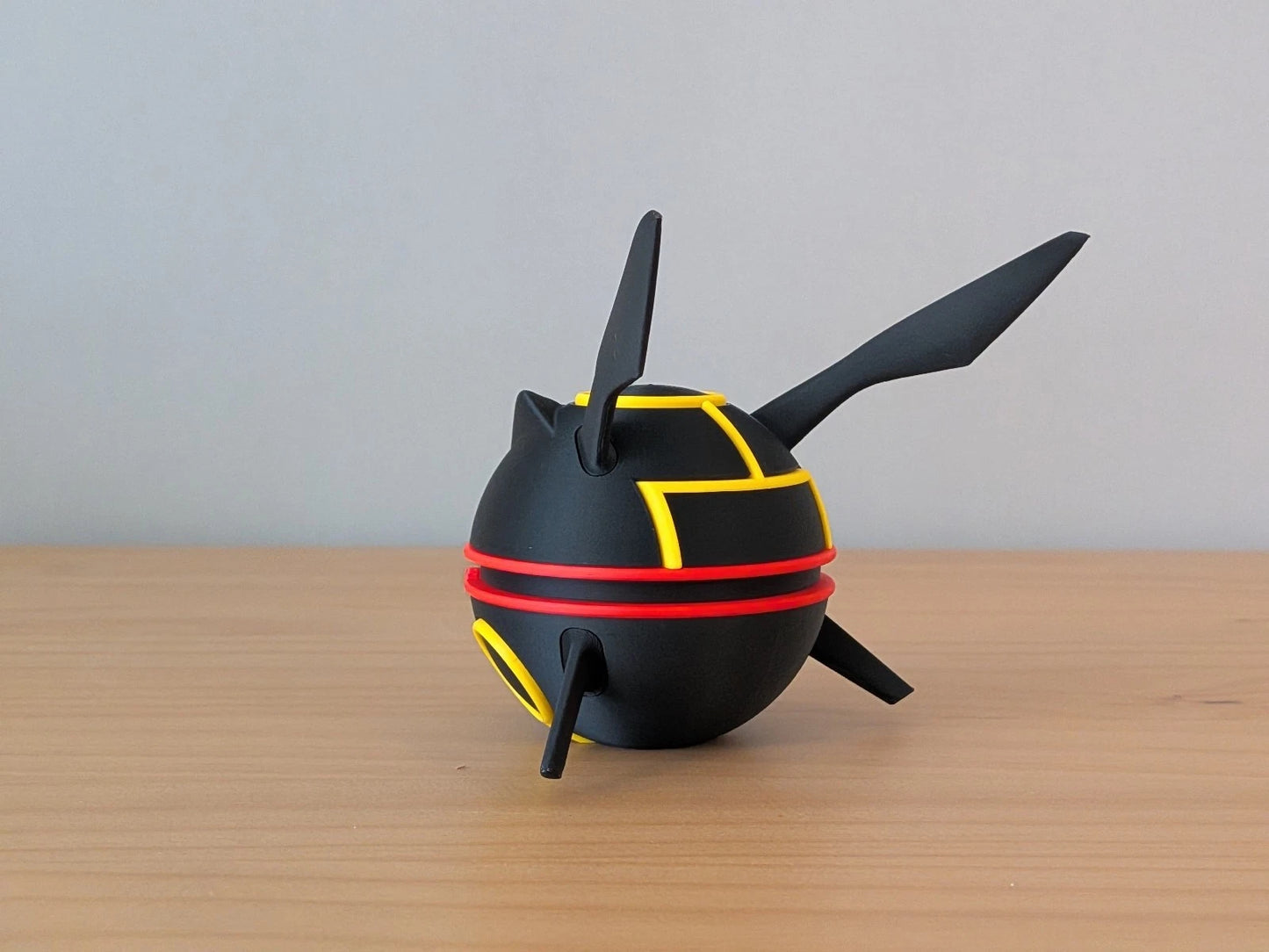 Shiny Rayquaza Ball | Themed Collector Ball