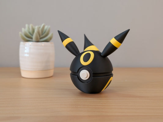 Umbreon Ball | Themed Collector Ball