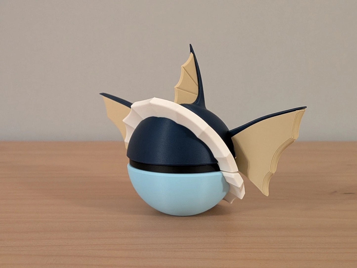 Vaporeon Ball | Themed Collector Ball