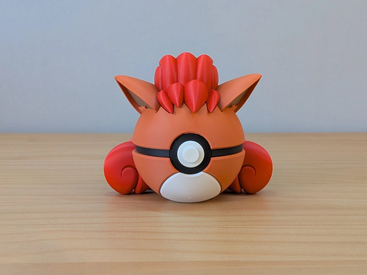 Vulpix Ball | Themed Collector Ball